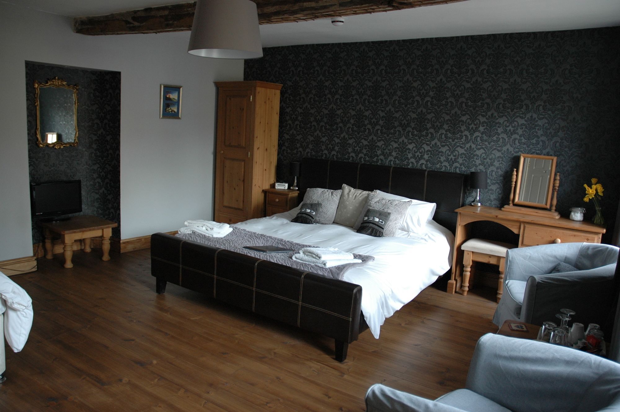 Holmedale Bed And Breakfast Лейбърн Екстериор снимка